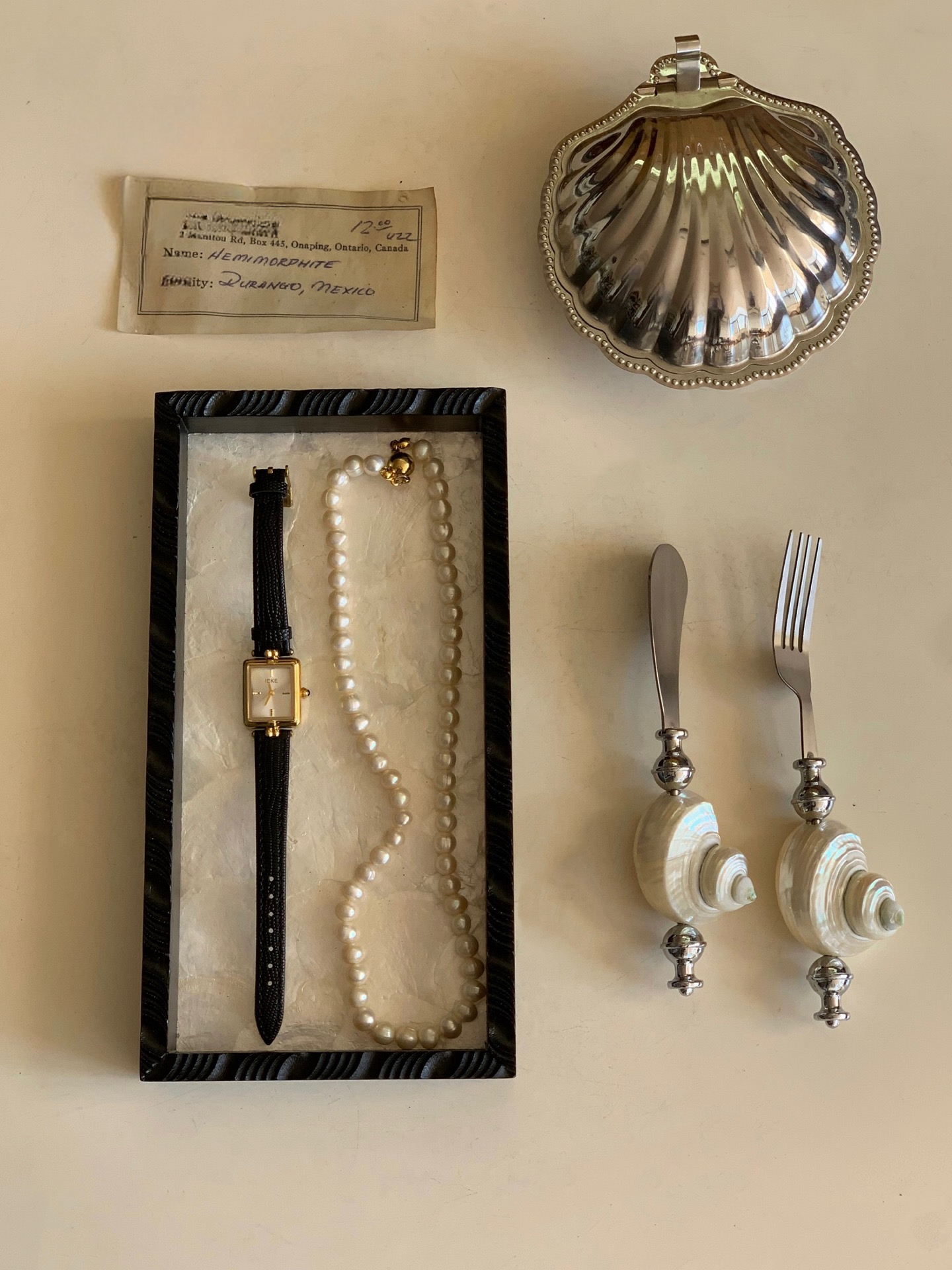 The Provence Heirloom Hand-Carved Nacre Tray