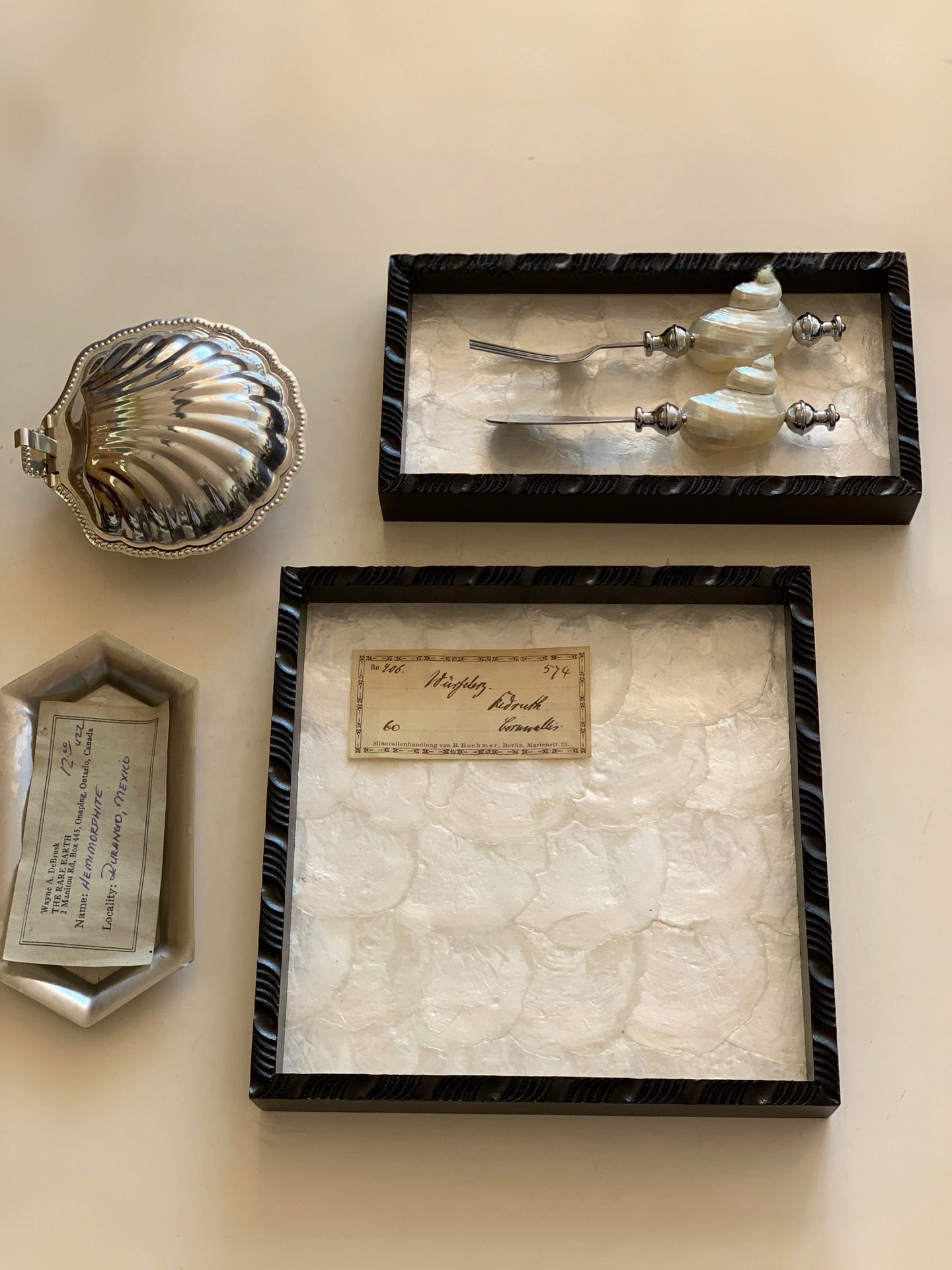 The Provence Heirloom Hand-Carved Nacre Tray
